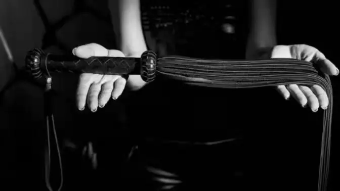 西檬之家-斯慕圈：BDSM入门指南
